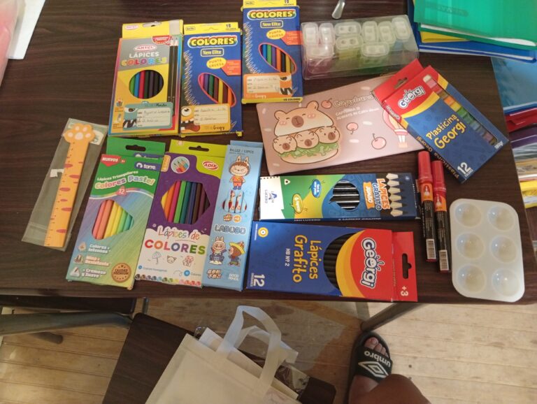 Lote útiles escolares